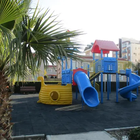 кипр. море. отдых. Apartment *